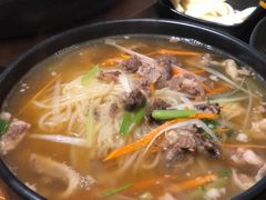 热汤牛肉面-新泉鲜肉木炭烤肉