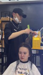 -藤野造型·烫·染发型设计店