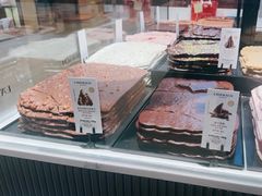 -Laderach 莱德拉(上海环贸iapm店)