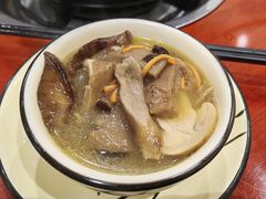 -菌之家·专业纯野生菌火锅·特色炒菌