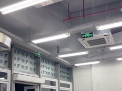 -MT麦如麦立送(梅溪新天地店)