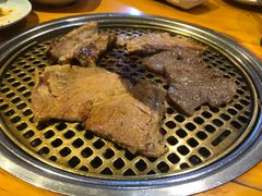 -唯成•韩国炭火烤肉 유성고기