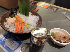 -牛YO寿喜烧·铁板烧和牛火锅自助(市府恒隆店)