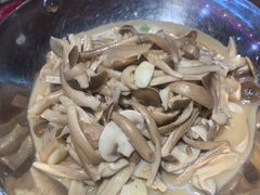 -巢爷老味(东方红店)