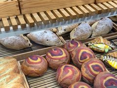 -焙丽拾光(麦凯乐直营店)
