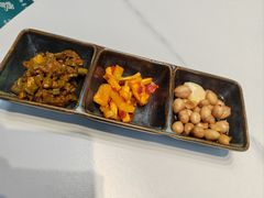 -湖南人家湘菜馆(南京路店)