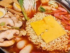 芝士满满部队火锅-Meet Sun韩式大排档(五一广场7MALL店)