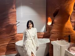 -幸栖洞穴设计酒店(成都春熙路店)