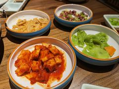 -明洞阿姨·韩式酱蟹烤肉·创意料理(三元桥店)