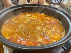 酸汤鱼火锅-猫爷的腔调·黔小馆(交大医学住宅区店)