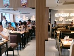 -豪客来牛排(人民东路店)