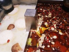 牛油双拼锅底-海底捞火锅(顺义华联店)