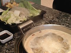 -一席地·本地鸡窝·杭帮鸡火锅(萧山银隆百货店)