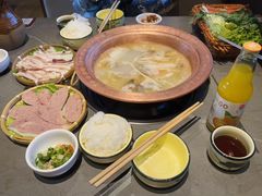 -阿婆情腊排骨火锅·野生菌季(古城旗舰店)