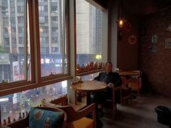 靠窗位-故遥酒馆.赛事直播