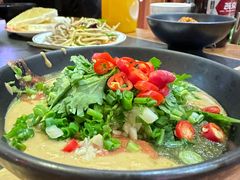 -沸炉重庆老火锅(军事博物馆店)