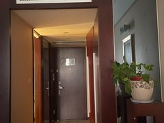 -汕头金海湾大酒店(龙眼南路美食街万象城店)