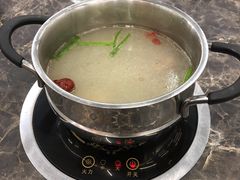 -BALALA HOTPOT 巴辣辣 美味楼
