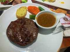 -斗牛士牛排餐厅(嘉里汇店)