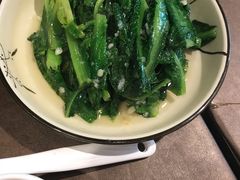 蒜蓉油麦菜-喜记避风塘炒辣蟹(总店)