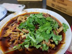 -小杨翘脚牛肉