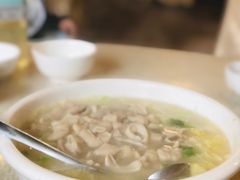 -茅屋大酒店