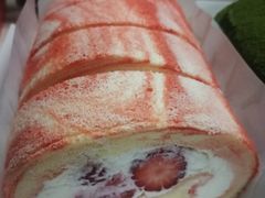 红丝绒草莓卷-卷时·瑞士卷·生日蛋糕(大望路店)