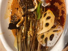 红油味钵钵鸡-嘉州叶婆婆钵钵鸡(建设路店)