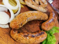 香煎泥肠-小白桦西餐厅