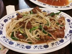 -拉面莊夢語＆中华料理八椿