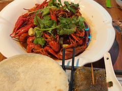 -在老街·淮安大排档·甜麻干煸龙虾·烧烤(河下古镇店)