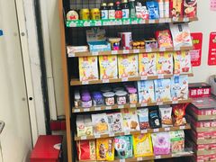 -全家便利店(上海南站站店)