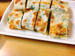 葱饼卷牛肉-台北楚楚园馅饼粥(虹桥南丰城店)