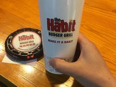 -The Habit Burger Grill 哈比特汉堡(复兴soho店)