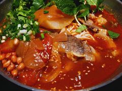 酸汤牛腩面-味研所·麵