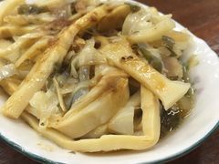 香卤笋丝小-林田山猪脚