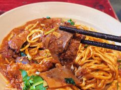 -方铲铲·成都板凳面(滨江银泰店)