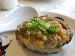 蒜蓉蒸5头大连鲍-香山家宴