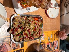-喝丢一只鞋海鲜烧烤·海肠捞饭(东关街店)