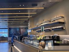 -星巴克臻选(上海合生汇1F店)