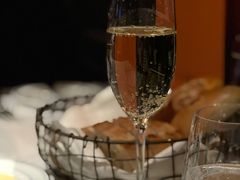 -Wolfgang’s Steakhouse 沃夫冈牛排馆(上海白玉兰广场店)