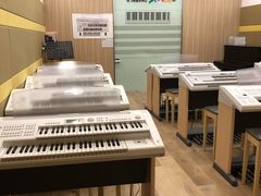 -雅马哈音乐中心 钢琴双排键鼓吉他(静安大融城店)