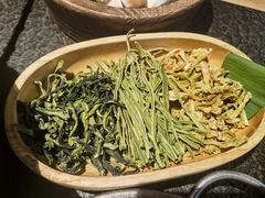 -三出山火锅(南京万象天地店)