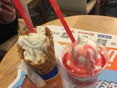 -DQ·蛋糕·冰淇淋(浦江欢乐颂店)