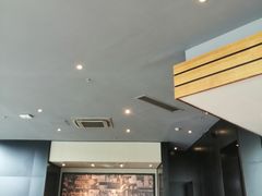 大堂-星巴克臻选(郑州中原万达店)