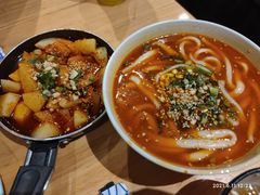 -觅香串串香·麻辣烫·冒菜(欧美广场店)