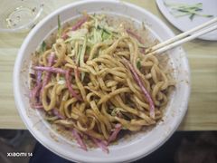 -黑八私房老北京炸酱面