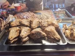 -正宁路小吃夜市