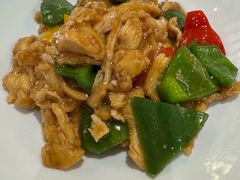 青椒炒鸡片-聚春园自助餐厅(东街口店)