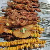 没想到是烧烤店啊氛围拉满！